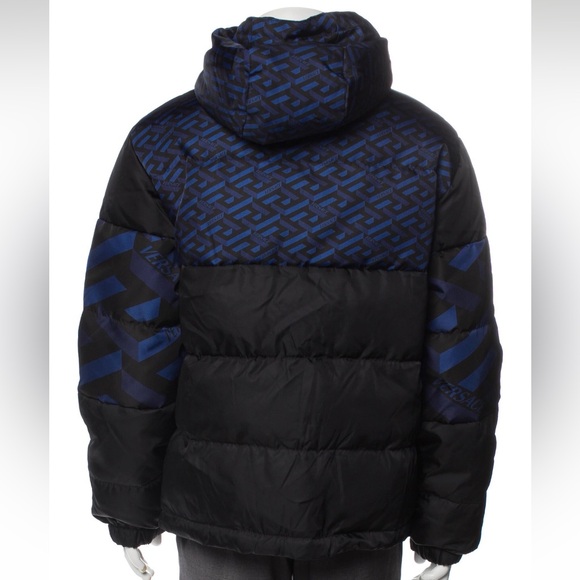 Versace men’s La Greca Medusa logo monogram down filled puffer jacket NEW - Picture 2 of 10